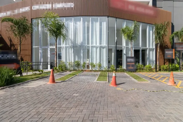 Loja na Avenida Padre Pereira de Andrade, 13 - Loja 01 566 m²