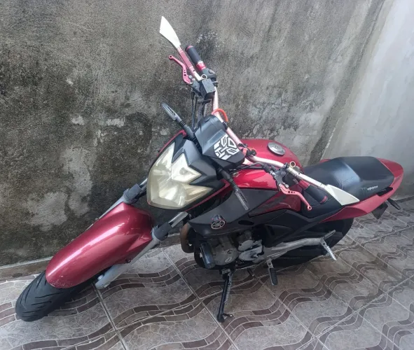 YAMAHA FAZER 250
