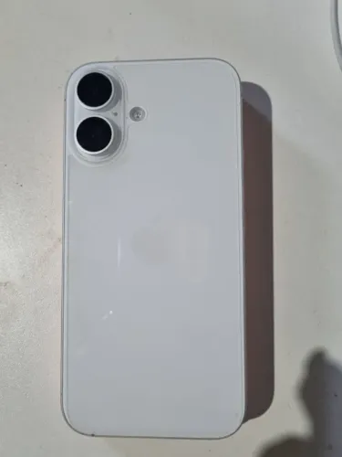 IPHONE 16 128GB SEMI-NOVO