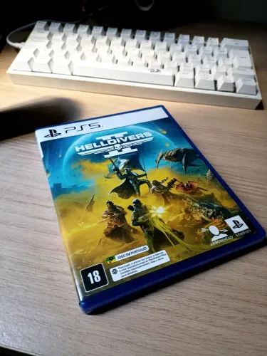 Helldivers 2 - PS5 mídia física