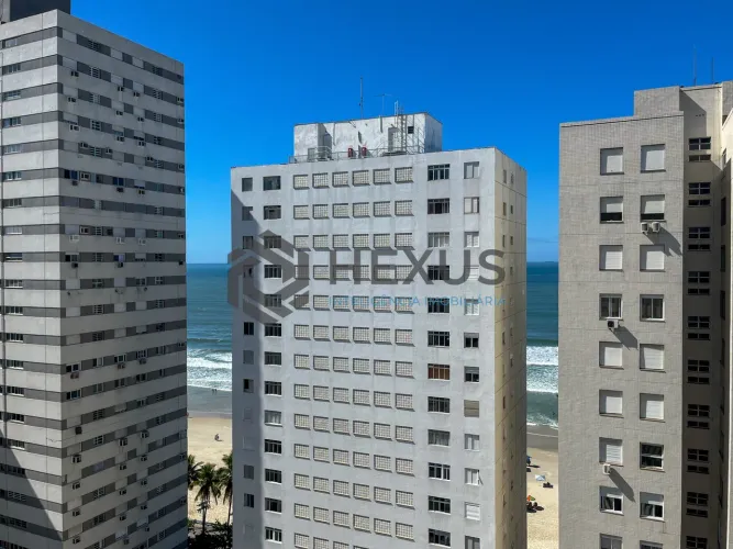Apartamento a 1 quadra do mar nas Pitangueiras à venda, Guarujá, SP
