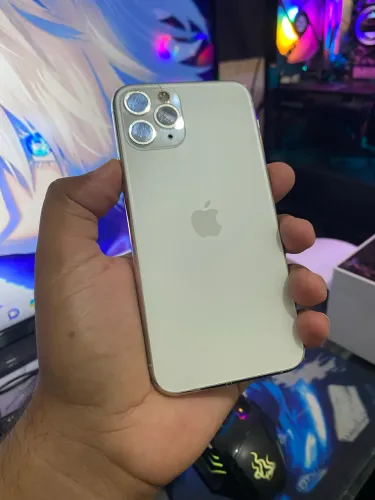 iPhone 11 Pro 64GB branco 