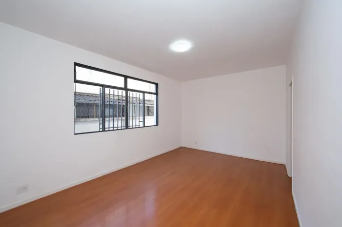 Apartamento à Venda - Sion, 3 Quartos, 130 m2