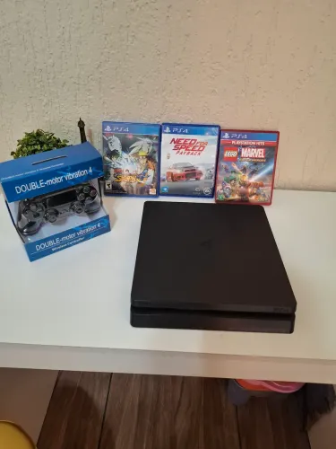PS4 - Slim 500 gb impecável game muito bem cuidado.