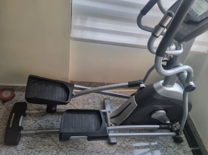 Elíptico horizonte endurance 3