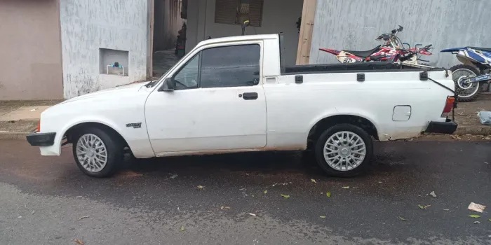 Chevrolet Chevy 500 DL / SL / SE/ Furgão 1.6 (álcool) 1991