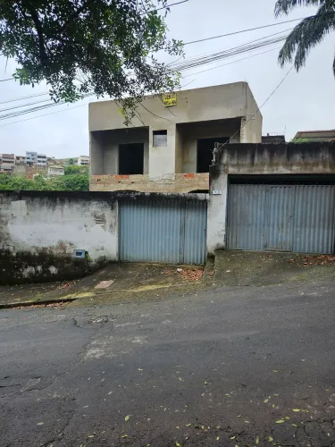 Excelente casa no terras altas! Ótima localização!