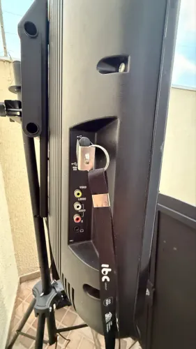 Tv 32 polegadas (Não é smart)