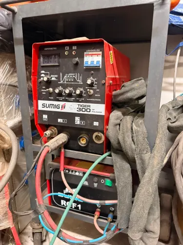 Aparelho de solda Tig SUMIG Tiger 300 HF