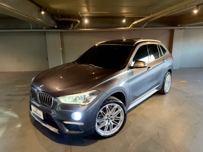 BMW X1 Sdrive 20I X-line 2.0 TB Active Flex 2019