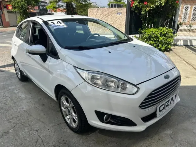 Ford Fiesta 1.6 16V Flex Mec. 5P 2014