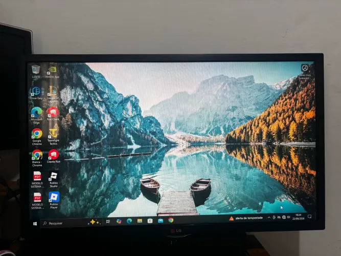 TV MONITOR LG LED 32? - não é smart