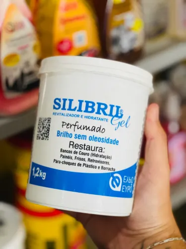 REVITALIZADOR DE PLÁSTICOS SEM OLEOSIDADE 1,2kg