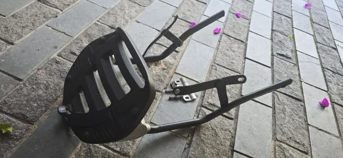Suporte baú GIVI - 511F