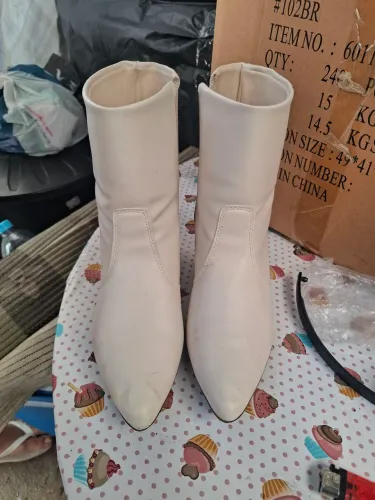 Bota Feminina Bege