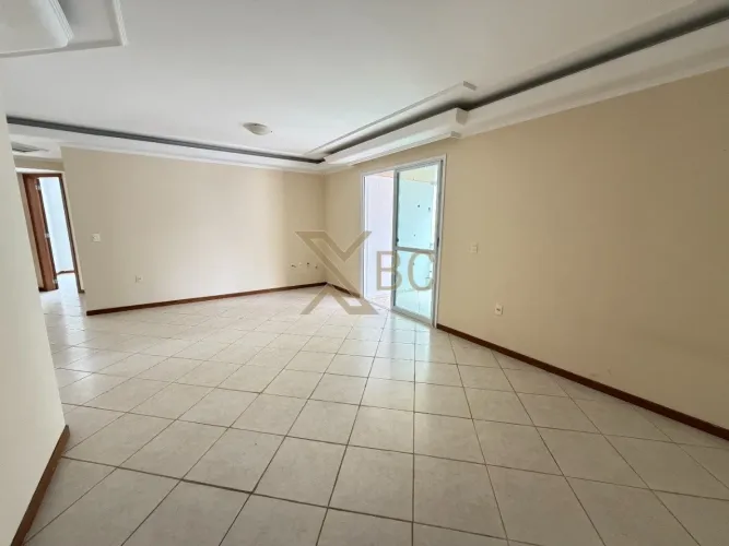Apartamento 2 Quartos para Venda em Balneário Camboriú, Centro, 2 dormitórios, 1 suíte, 2