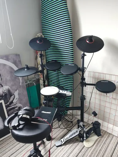 Bateria Eletrônica Carlsbro CSD130-B