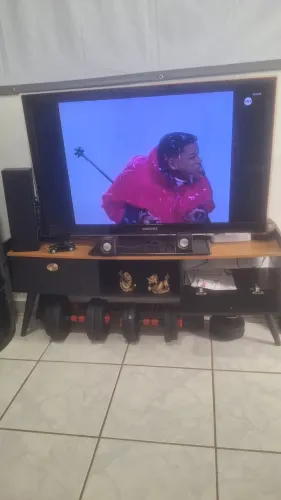 DOAÇÃO RACK DE SALA TV