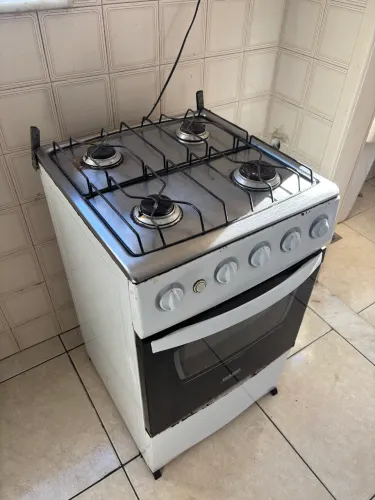 Fogão 4 bocas
