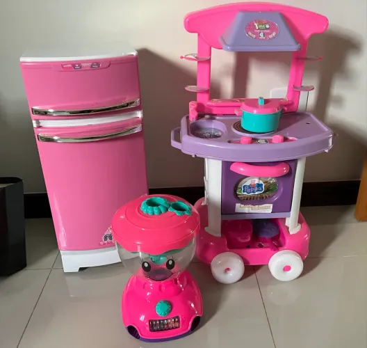 Brinquedos de cozinha infantil