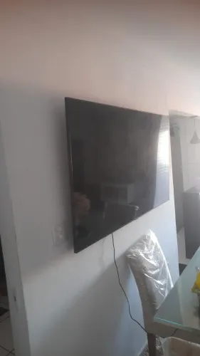 Tv 65 polegadas Samsung com a tela trincada só outra tela