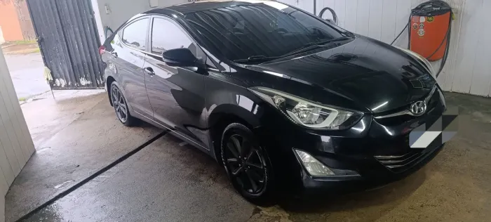 Hyundai Elantra GLS 2.0 16V Flex Aut. 2015