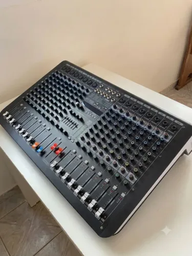 Mesa de Som Ciclotron MX 1606 FX - Excelente Estado