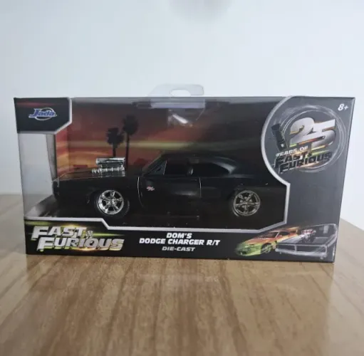 Velozes e Furiosos Dom's Dodge Charger R/T - Jada Toys 1/32