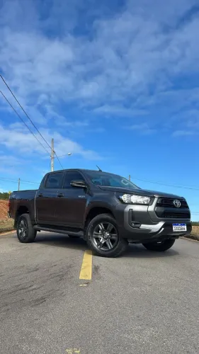 Toyota Hilux CD SR 4X4 2.8 TDI Diesel Aut. 2025