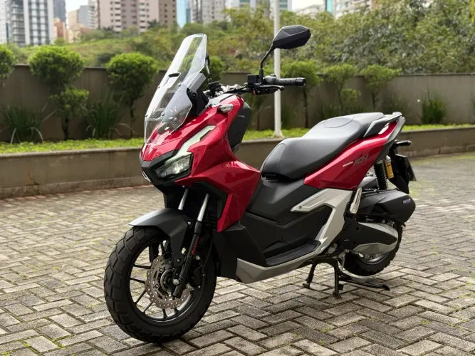 Honda ADV 160 2025
