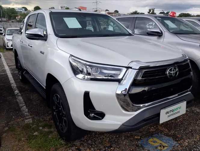 Toyota Hilux CD SRX 4X4 2.8 TDI 16V Diesel Aut. 2024