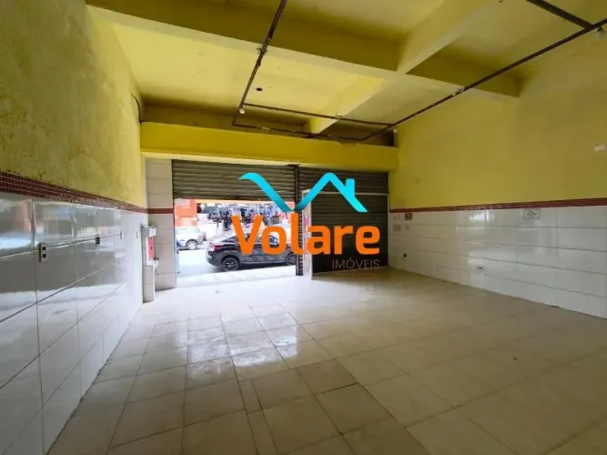 Salão Comercial de 120m² para Locação no Bairro Pestana em Osasco-SP: 2 Banheiros, Excelen