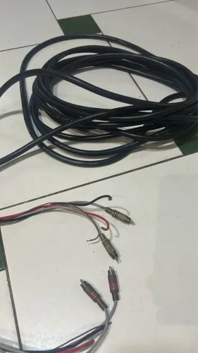 Cabo muti pra rack móvel 