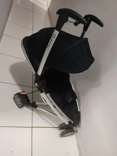 Carrinho de bebê
