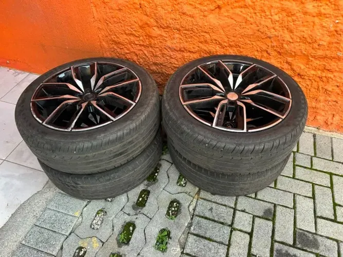 Rodas de Liga leve ARO 20 + 4 Pneus Bons ( COMPASS )