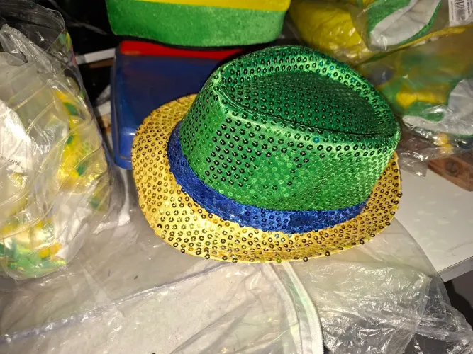 Chapéus/Toucas da copa