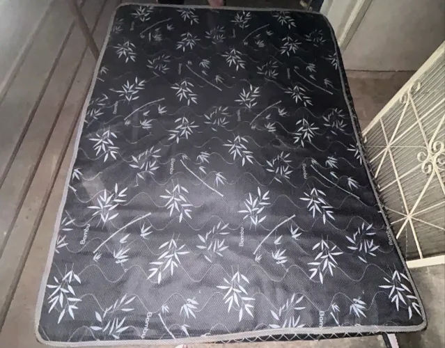 Cama box de casal sem colchão somente a base