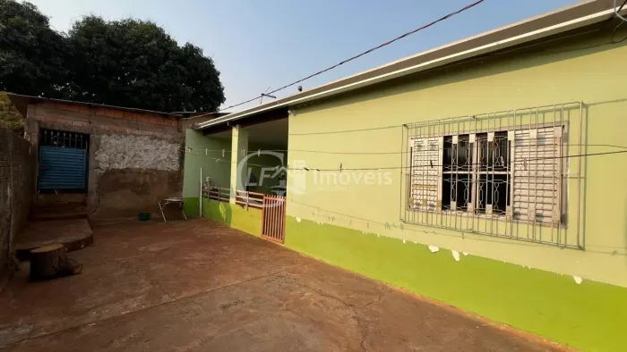 Imóvel à venda em Campo Grande-MS: Casa de 3 quartos na Vila Nogueira com 218m² e 4 vagas