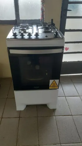 Fogão Dako 4 bocas.