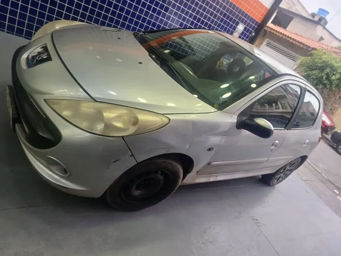 Peugeot 207 XS 1.6 Flex 16V 5P Aut. 2010