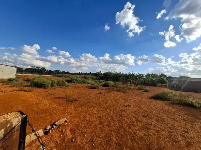 CHÁCARA À VENDA - BRAZLÂNDIA/DF