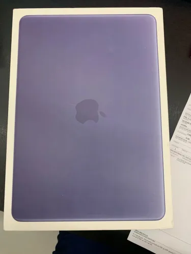 MacBook Neo Lacrado de 512 gigas Touch ID
