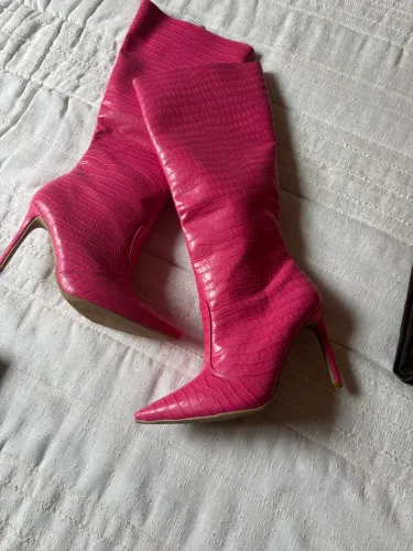 Bota rosa