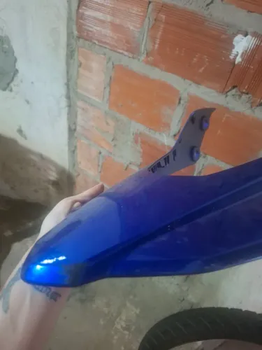 Paralama frente Lander 2025, 2026.