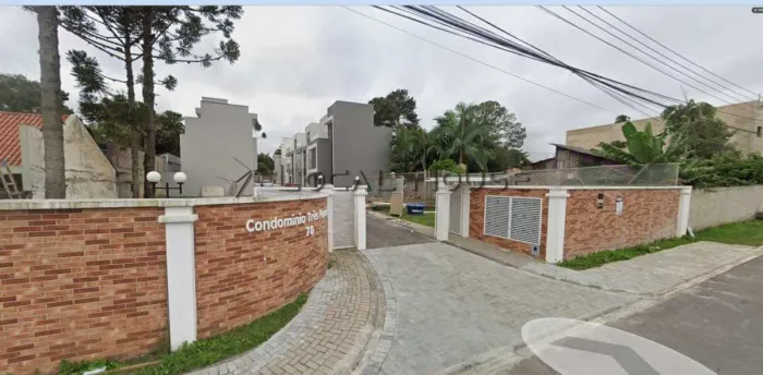 Sobrado em Condomínio  Uberaba, Curitiba,