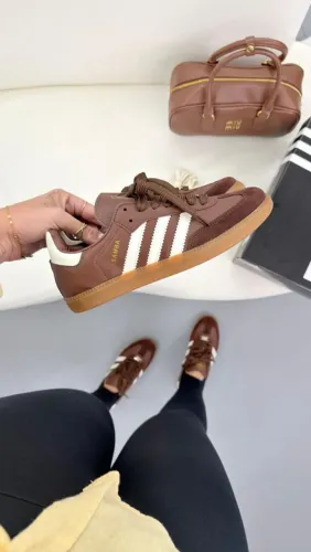 Tênis feminino Adidas Samba Linha Premium