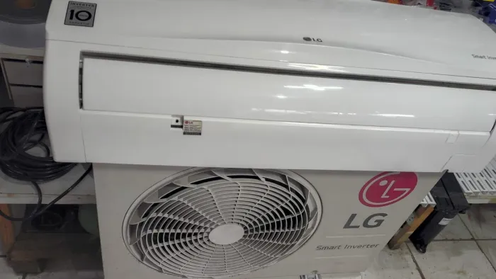 Ar condicionado LG 12 mil Btus/com instalação