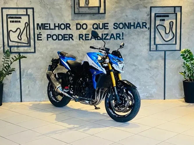 suzuki gsr 750 - jmc motos