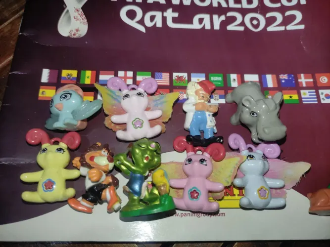 10 surpresas Kinder ovo*