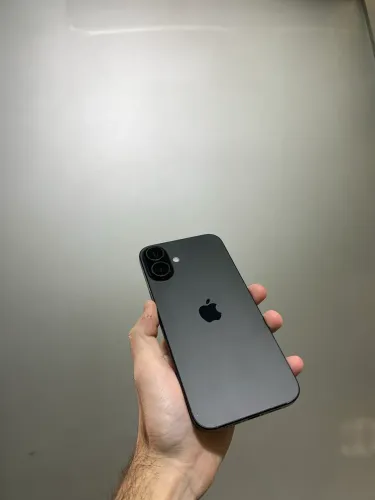 16 PLUS 128GB PRETO Vendo ou Troco!
